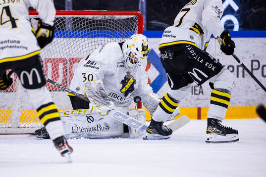 AIKs målvakt Victor Brattström