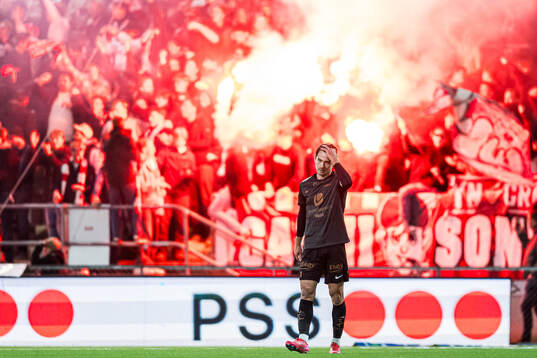 Fredrik Pallesen Knudsen of Brann looks dejected