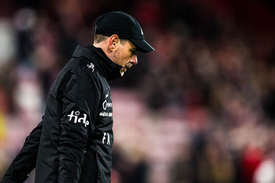 Freyr Alexandersson, head coach of Brann, looks dejected