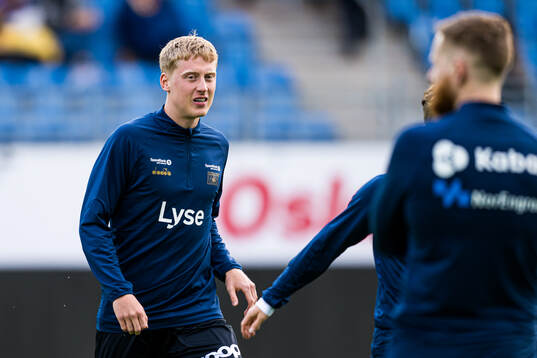 Hilmir Rafn Mikaelsson of Viking warms up
