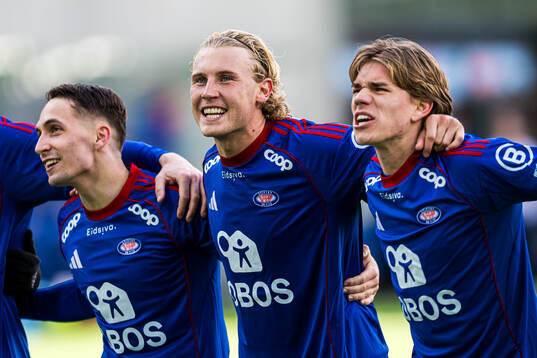 Sebastian Jarl of Vålerenga celebrates