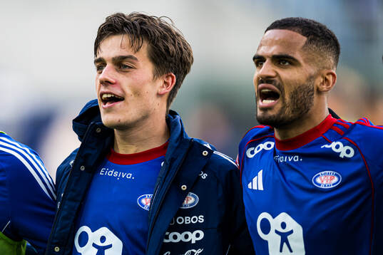 Magnus Bech Riisnæs and Aaron Kiil Olsen of Vålerenga