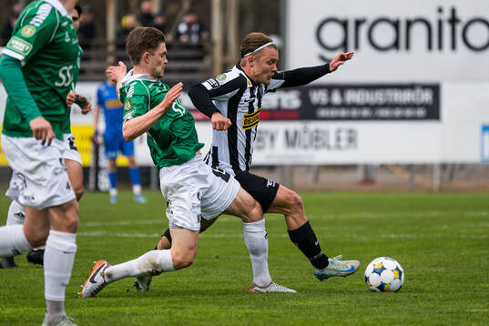 Brages Gustav Berggren och Landskronas Vincent Sundberg