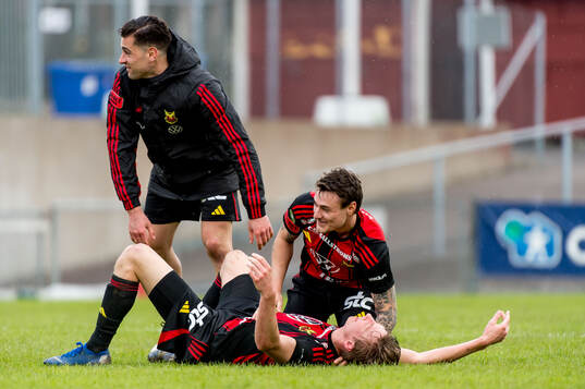 Östersunds Albin Sporrong och Adrian Edqvist jublar