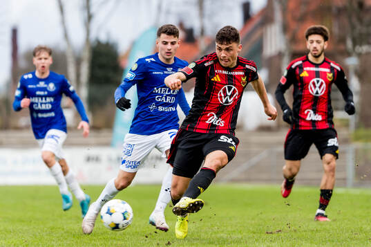 Östersunds Christian Enemark och Trelleborgs Eren Alievski