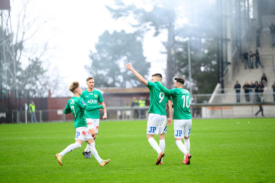 Jönköpings Södras Linus Lyck jublar