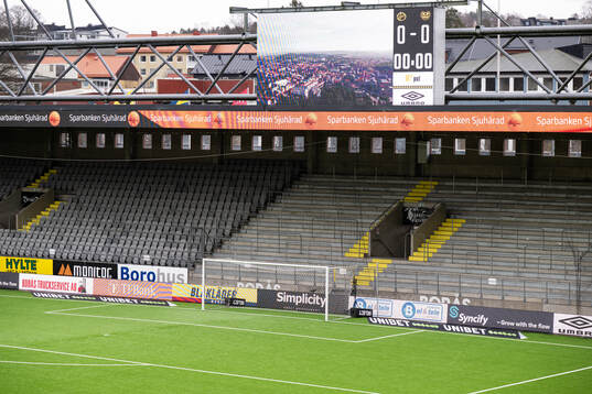 Reklam och detaljer på Borås Arena