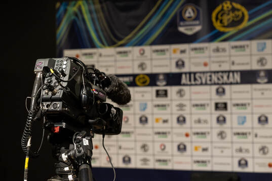 TV kamera redo för intervjuer