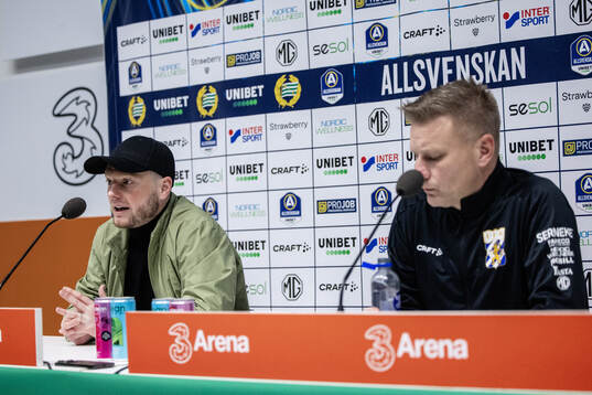 Hammarbys tränare Kim Hellberg och IFK Göteborgs tränare