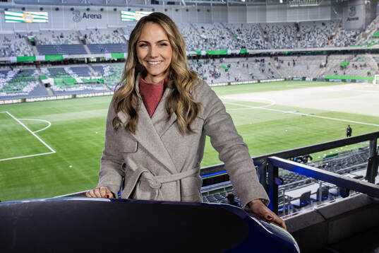 Emelie Zaar Ölander i Max TV-studio