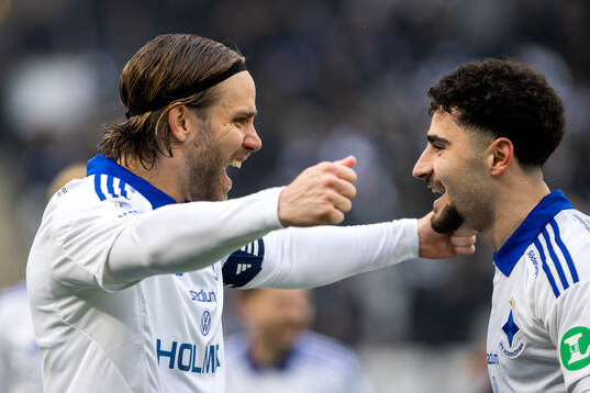IFK Norrköpings Christoffer Nyman jublar med Ismet Lushaku