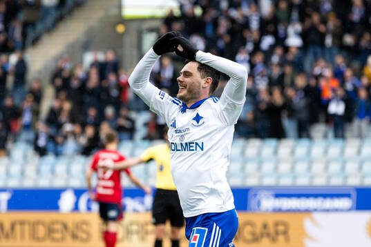 IFK Norrköpings David Moberg Karlsson jublar