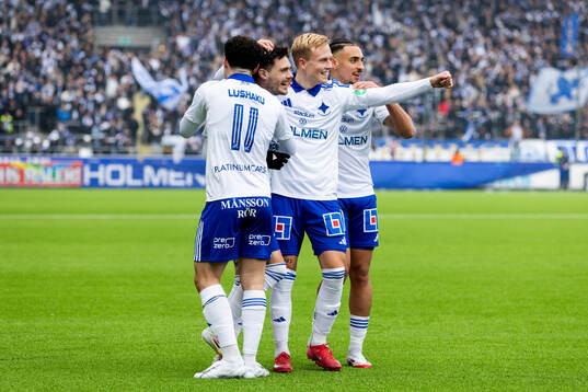 IFK Norrköpings David Moberg Karlsson jublar med