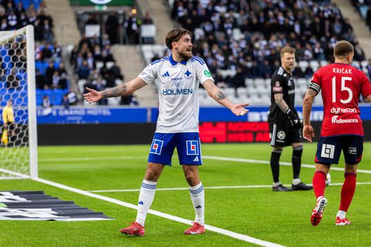 IFK Norrköpings Tim Prica reagerar