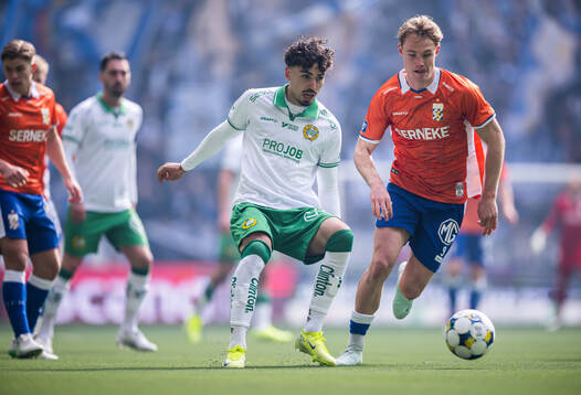Hammarbys Sebastian Tounekti och IFK Göteborgs Max Fenger