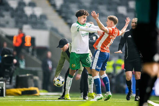 Hammarbys Sebastian Tounekti och IFK Göteborgs Felix