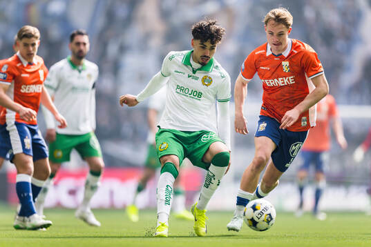 Hammarbys Sebastian Tounekti och IFK Göteborgs Max Fenger