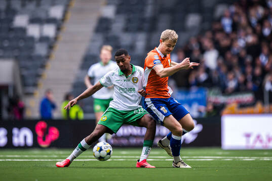Hammarbys Paulos Abraham och IFK Göteborgs David Kruse