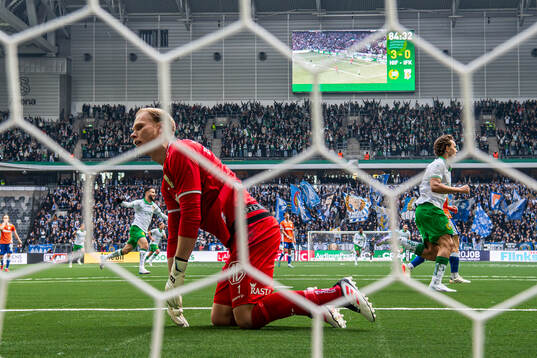 IFK Göteborgs målvakt Pontus Dahlberg deppar