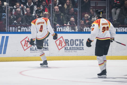 Brynäs Theo Lindstein jublar