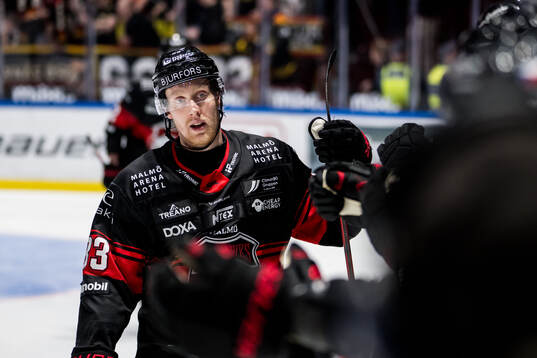 Malmö Redhawks Lassi Thomson jublar