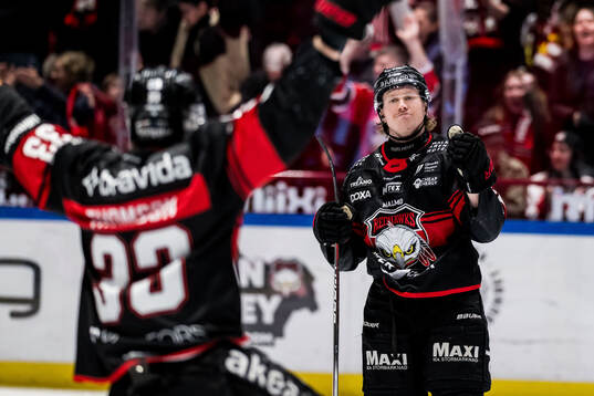 Malmö Redhawks och Robin Salo jublar