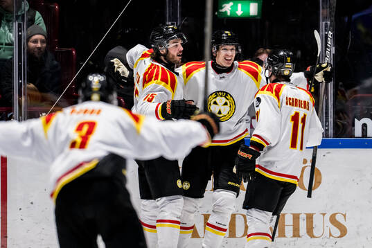 Brynäs Oskar Lindblom jublar