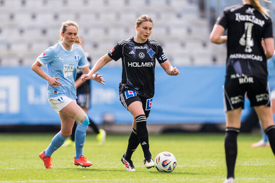 Malmö FFs Matilda Kristell och IFK Norrköpings Fanny