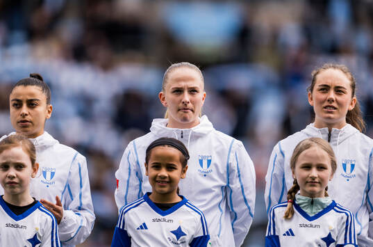Malmö FFs Ines Belloumou, Tuva Skoog och Matilda Kristell