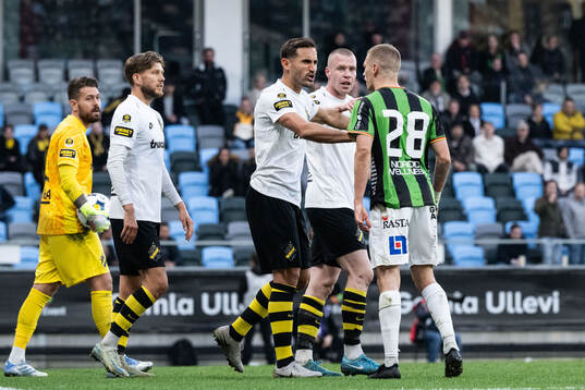 AIKs Sotirios Papagiannopoulos och GAIS Lucas Hedlund