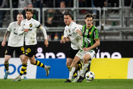 AIKs Áron Csongvai och GAIS Axel Henriksson