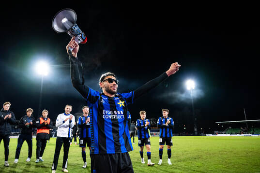 Sirius Joakim Persson jublar
