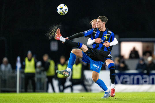 Värnamos Johan Rapp och Sirius Robbie Ure