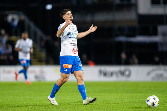 Värnamos Emin Grozdanic deppar