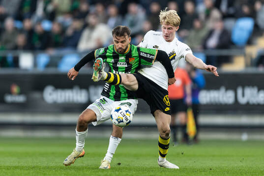 GAIS Edvin Becirovic och AIKs Andreas Redkin