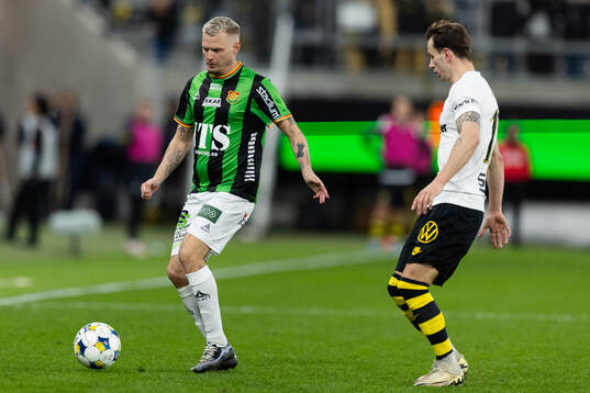 GAIS Jonas Lindberg och AIKs Bersant Celina