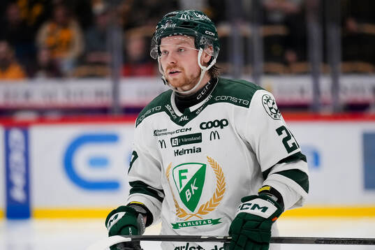 Färjestads Oskar Steen