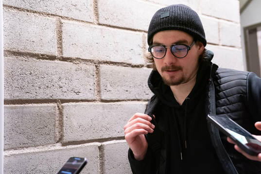 Färjestads David Tomasek deppar i mixade zonen