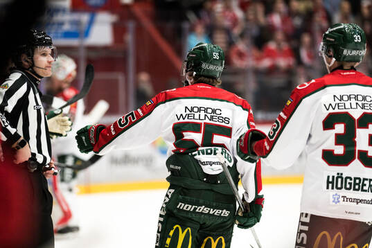 Frölundas Ivar Stenberg jublar