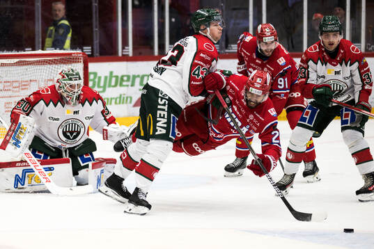 Frölundas Tom Nilsson och Timrås Jeremy Boyce-Rotevall