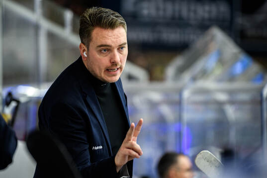 Karlskogas assisterande tränare Marcus Kull