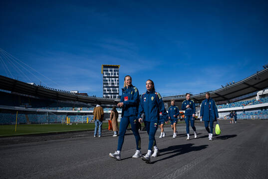 And Kosovare Asllani of Sweden and Amanda Ilestedt