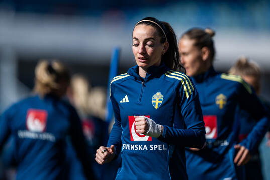 Kosovare Asllani