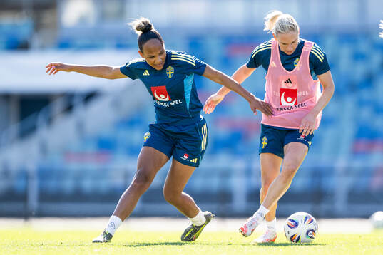 Madelen Janogy and Jonna Andersson