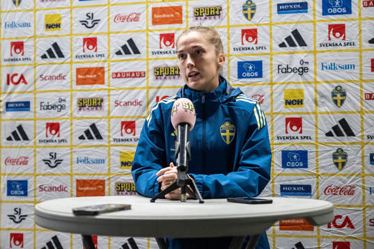 Filippa Angeldahl is interviewed