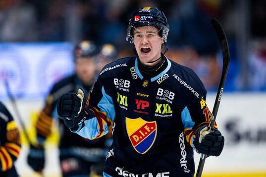 Djurgårdens Filip Eriksson jublar
