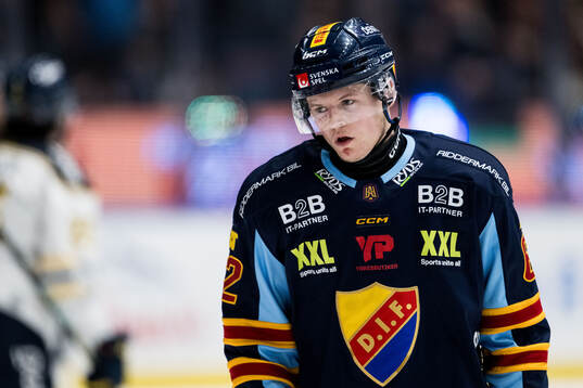 Djurgårdens Hampus Larsson deppar