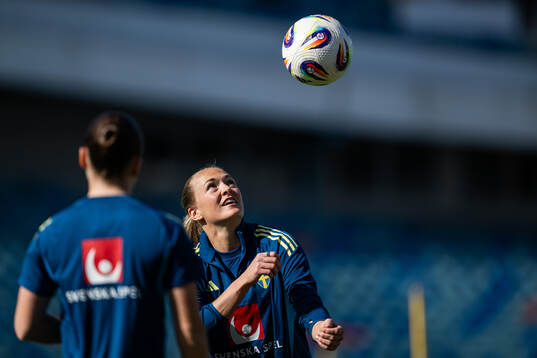 Football, Women's Nations League, Sweden, Training 250402