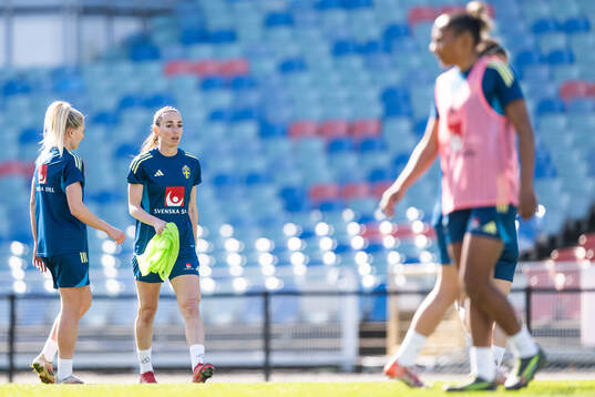 Kosovare Asllani