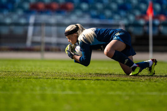Goalkeeper Emma Holmgren